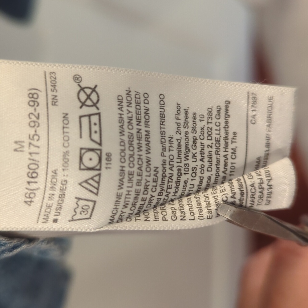GAP Light Wash Denim Button-Down Shirt - Picture 4 of 9